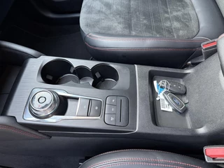 Ford Kuga Ford Kuga 2.5 PHEV 225 PK ST-Line Clima LM Velgen 20'' - afbeelding nr 13