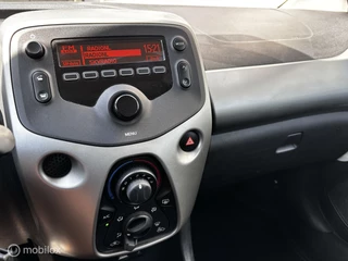 Peugeot 108 Peugeot 108 1.0 e-VTi Active TOP! Airco, 5 deurs! - afbeelding nr 10