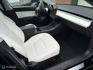 Tesla Model 3 Tesla Model 3 Performance AWD 75 kWh, Wit Leder, NAP, Carbon - afbeelding nr 12