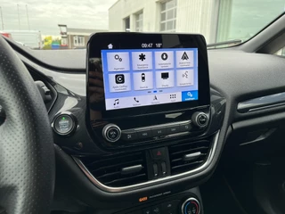 Ford Fiesta Ford Fiesta 1.0 EcoBoost ST-Line 125pk | SYNC 3 Navigatie | Trekhaak | Camera | Voorruit verwarming - afbeelding nr 17