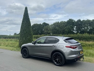 Alfa Romeo Stelvio Alfa Romeo Stelvio 2.0t Q4 Veloce 280pk, pano, 20 inch! - afbeelding nr 7