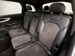 Audi Q7 Audi Q7 55 TFSI quattro S-Line Sport 7 Persoons 340Pk Automaat (PANORAMADAK, MATRIX LED, LUCHTVERING, HEAD-UP DISPLAY, BANG&OLUFSEN, TREKHAAK, MEMORY SEATS, APPLE CARPLAY, NIEUWSTAAT) - afbeelding nr 15