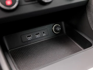 SEAT Ateca (APPLE CARPLAY, GROOT NAVI, CAMERA, CLIMATE, DAB+, SPORTSTOELEN, LED KOPLAMPEN, GETINT GLAS, NIEUWE APK, NIEUWSTAAT) - afbeelding nr 25