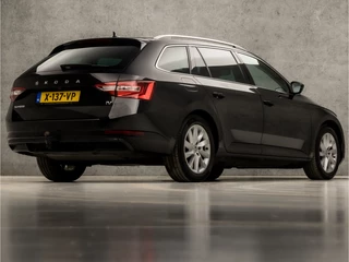 Škoda Superb 218Pk Automaat (APPLE CARPLAY, GROOT NAVI, VIRTUAL COCKPIT, MEMORY SEATS, STOELVERWARMING, CAMERA, GETINT GLAS, LED KOPLAMPEN, TREKHAAK, NIEUWSTAAT) - afbeelding nr 5