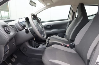 Toyota Aygo Toyota Aygo 1.0 VVT-I X-Now 5drs. Airco, LIM Cruise - afbeelding nr 5