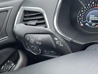 Ford S-Max Ford S-Max 2.5 FHEV ST-Line Hybride Automaat 190pk | Adaptieve Cruise | SONY Audio | Dode hoeksensoren | Full LED Koplampen | Elektrische Achterklep - afbeelding nr 19
