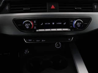 Audi A4 Audi A4 Limousine 35 TFSI Sport S line edition | Half leder |  Full LED | LMV 18 inch | Climate control | Cruise control | Bleutooth | Navigatie - afbeelding nr 19