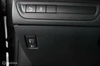 Peugeot 2008 Peugeot 2008 1.2 PureTech | Airco | Cruise | Panorama-dak | Elektr. pakket | NL Auto | DEALER-STAAT - afbeelding nr 36