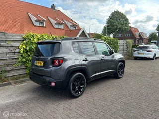 Jeep Renegade Jeep Renegade 1.4 MultiAir Night Eagle II navigatie trekhaak - afbeelding nr 4