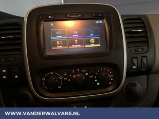 Renault Trafic Renault Trafic 1.6 dCi L1H1 Euro6 Airco | Navigatie | Imperiaal | Cruisecontrol | Trekhaak | Parkeersensoren | Bijrijdersbank - afbeelding nr 13