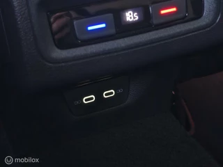 Volkswagen Golf Volkswagen Golf 2.0 TSI GTI Panorama/IQ Light/Leder/Harman Kardon/Camera - afbeelding nr 20