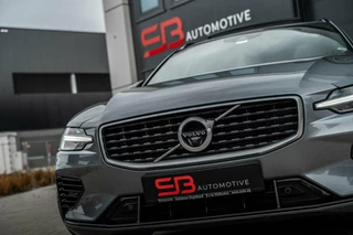 Volvo V60 Volvo V60 2.0 T6 340PK AWD R-Design Head Up|360|Pano|Bomvol! - afbeelding nr 13