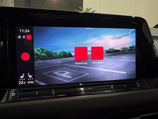 Volkswagen Golf Volkswagen Golf 2.0 TSI GTI|PANO|HUD|Harman Kardon|BLIND SPOT|BOMVOL - afbeelding nr 29