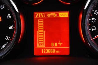 Opel Astra Opel Astra Sports Tourer 1.4 Turbo Sports Tourer *Navigatie*DAB*Park Assist* - afbeelding nr 16