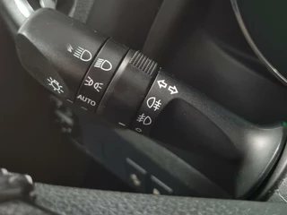 Toyota Auris Toyota Auris 1.8 Hybrid Touring Sports Executive / Pano - afbeelding nr 32