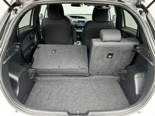 Toyota Yaris Toyota Yaris 1.5 Hybrid Bi-Tone Automaat | NL auto | Camera - afbeelding nr 38