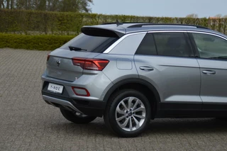 Volkswagen T-Roc Volkswagen T-Roc 1.5 TSI Life Edition DSG automaat 3110 km! - afbeelding nr 74