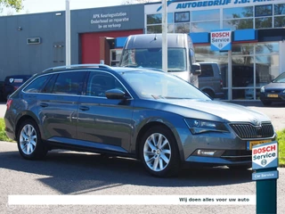 Škoda Superb Skoda Superb Combi 1.6 TDI Ambition Business - afbeelding nr 1