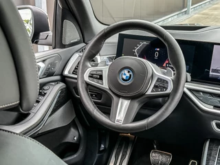BMW X5 BMW X5 xDrive50e 490PK High Executive M-Sport | PANO | HARMAN KARDON | SKYLOUNGE | WARMTECOMFORT | LEDER | - afbeelding nr 76