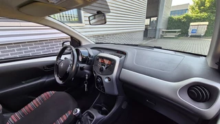 Citroën C1 Citroën C1 1.0e VTi Feel AIRCO EL RAMEN CENTR AFST NAP STUURBEDIENING - afbeelding nr 6