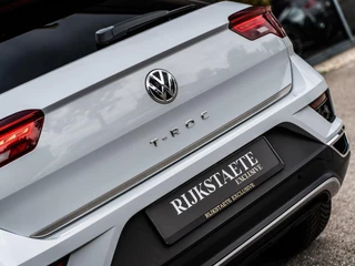 Volkswagen T-Roc Volkswagen T-Roc 1.5 TSI R-Line|PANO|19''|ACC|NAV|CARPLAY - afbeelding nr 34
