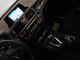 BMW 1 Serie BMW 1 Serie 118i Executive Sport / Sportstoelen / LED / NL Auto - afbeelding nr 24