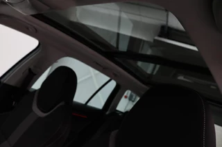 Škoda Octavia Skoda Octavia 1.0 TSI Style | Panoramadak | Stoelverwarming |  Adaptive cruise | Trekhaak | Carplay | Climate control | Sportstoelen - afbeelding nr 26