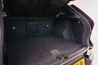 Volvo XC40 Volvo XC40 T3 Momentum - afbeelding nr 7
