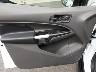 Ford Transit Connect Ford Transit Connect 1.5 EcoBlue L2 Trend Automaat Navi Airco Parkeersensoren Cruise Control 3Zits Camera Trekhaak - afbeelding nr 10