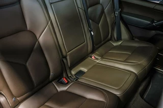 Porsche Cayenne Porsche Cayenne 3.6 V6 S Turbo | Dealer onderhouden l 21'' - afbeelding nr 40