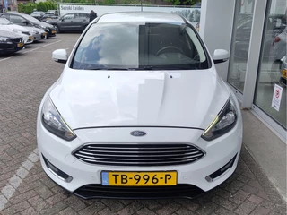 Ford Focus Ford Focus Wagon 1.0 TITANIUM Voorruitverwarming | Keyless | Cruise - afbeelding nr 8