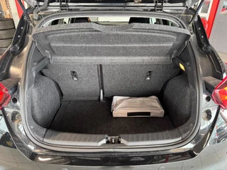 Nissan Micra Nissan Micra 0.9 IG-T N-Connecta*360 Camera*Cruise Control*Clima*Navi*Parkeersensoren* - afbeelding nr 28