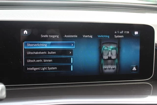 Mercedes-Benz EQC Mercedes-Benz EQC 400 4MATIC Business Solution Luxury 80 kWh / SoH 95% / Schuifdak / 360Camera / Leder / 20'' / Burmester / Keyless / Matrix LED / Memory seats / DAB / Cruise control - afbeelding nr 24