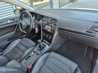 Volkswagen Golf Volkswagen Golf 1.4 TSI Business R-Line DEALERONDERHOUDEN - afbeelding nr 16
