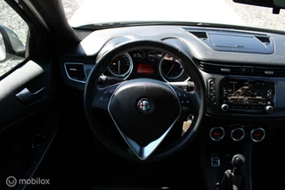 Alfa Romeo Giulietta Alfa Romeo Giulietta 1.4 T Sprint AUTOMAAT NAVI LMV SUEDE - afbeelding nr 8