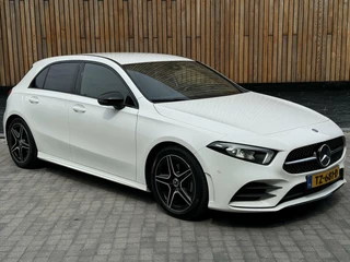 Mercedes-Benz A-Klasse Mercedes A-klasse 200 AMG-styling Automaat | Widescreen Navi | Stoelverwarming | Getint glas | Metallic lak | Parkeersenoren voor en achter | Achteruitrijcamera - afbeelding nr 30