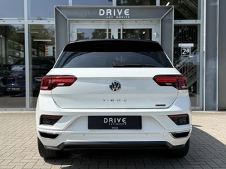Volkswagen T-Roc Volkswagen T-Roc 2.0 TSI 4Motion R-Line Pano|Cam|Carplay - afbeelding nr 26