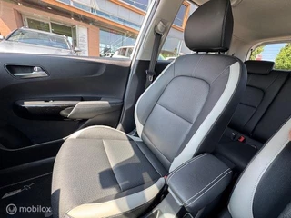 Kia Picanto Kia Picanto 1.0 T-GDi 100pk X-Line 5 zits   Sport uitvoering, X-Tra hoge instap ,  Full option ,  Stoel & Stuur verwarming , Navi/ camera/Appel & Android auto , Bluetooth , Leder bekelding , Side skirts , 10.000km !! - afbeelding nr 22