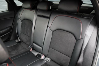 Kia Ceed Kia Ceed 1.6 T-GDi GT 204PK /PANODAK/MEMORY/VIRTUAL/STOEL+STUURVERW./CARPLAY/JBL/CAMERA! - afbeelding nr 8