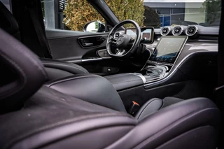Mercedes-Benz C-Klasse Mercedes C-klasse C200 AMG|PANO|LEDER|CAMERA|ACC|SFEERV.|19' - afbeelding nr 15