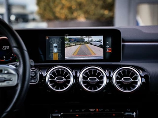 Mercedes-Benz A-Klasse Mercedes A-klasse A250 Premium AMG|PANO|BURMESTER|SFEERVERL. - afbeelding nr 20