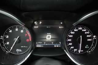 Alfa Romeo Stelvio Alfa Romeo Stelvio 2.9 V6 AWD Quadrifoglio 510 PK - afbeelding nr 11