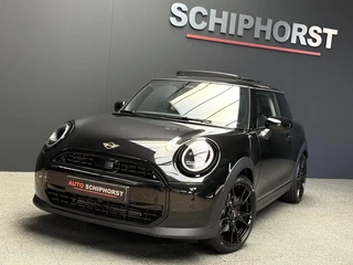 MINI Cooper Cooper 3-drs C 156pk Jcw 18 lmv Pano leer Key-less Head-up