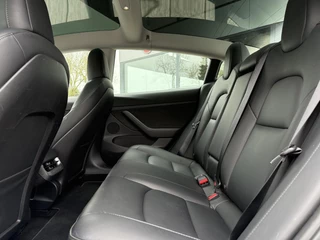 Tesla Model 3 Tesla Model 3 Range Plus RWD | Autopilot | Panorama | Facelift | - afbeelding nr 16