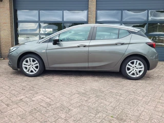Opel Astra Opel Astra 1.0 Turbo Online Edition Trekhaak, camera, navigatie enz - afbeelding nr 2