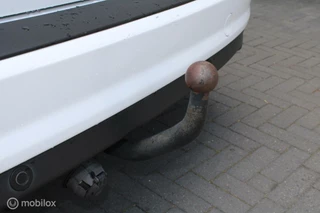 Ford C-MAX Ford C-Max 1.0 Edition Plus|125Pk|Navi|Trekhaak|Boekjes - afbeelding nr 23