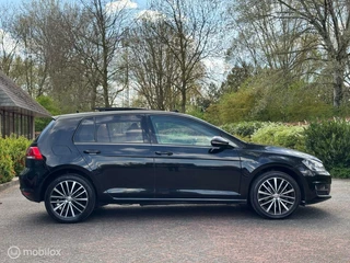 Volkswagen Golf Volkswagen Golf 1.8 TSI Highline PANO/NAVI/ APK 2e EIG 125KW - afbeelding nr 22