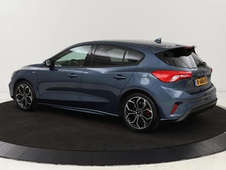 Ford Focus Ford Focus 1.0 EcoBosst Hybrid ST Line X |  Stoel & stuurverwarming | Camera | Full LED | Carplay | Keyless | Climate control | Cruise control - afbeelding nr 2