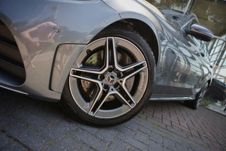 Mercedes-Benz C-Klasse Mercedes-Benz C-Klasse Estate 300 e Bns Sol. AMG - afbeelding nr 24