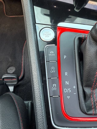 Volkswagen Golf Volkswagen GOLF 2.0 TSI GTI TCR|Pano|Akrapovic|Dynaudio|Leer|dodehoek|Carplay - afbeelding nr 51